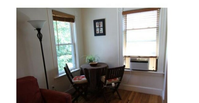 Photo - 11 Mansfield St Unit 2