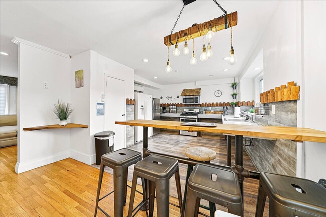 Photo - 37 Roosevelt Ave Unidad ID1363402P