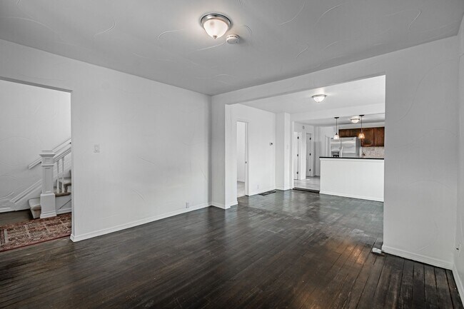 Photo - 4BD, 2BA Sun Valley Home with Large Driveway for Parking