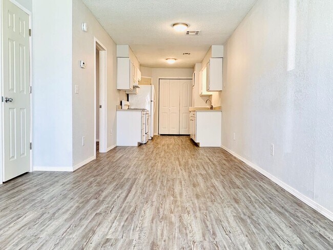Photo - 2BD 2BA Duplex in NW OKC!