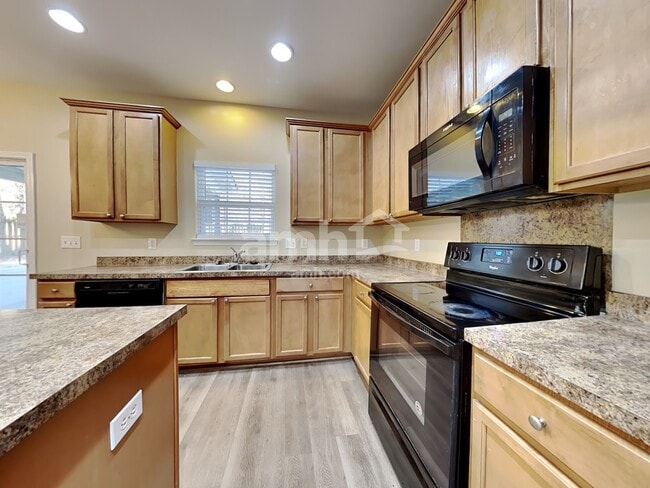 3014 Argyll Dr