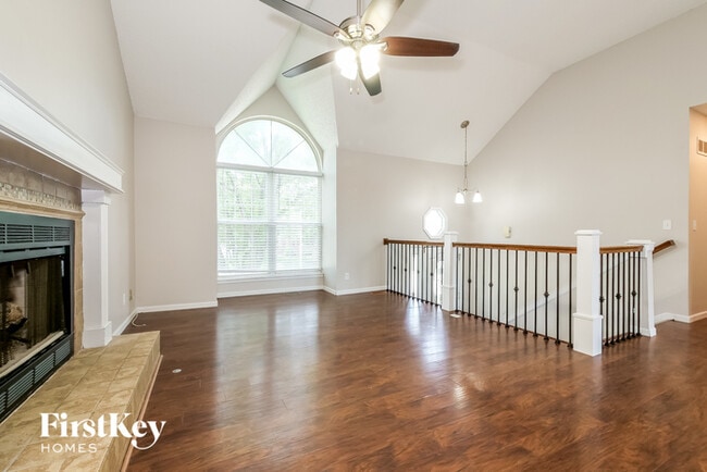 Photo - 11105 N Wallace Ave