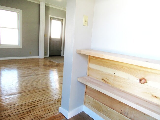 Photo - 124 Katahdin Ave Unidad 124