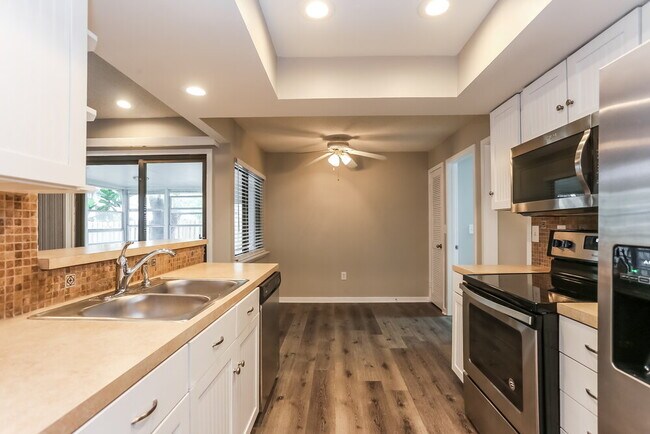Photo - 40 Wicklow Cir