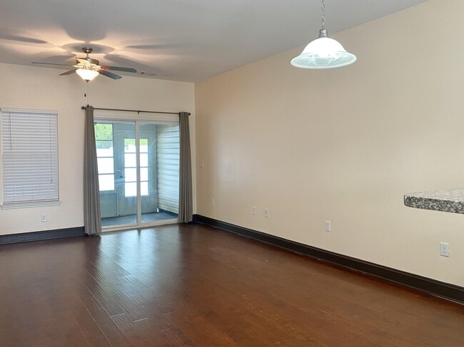 Photo - 157 Bella Way