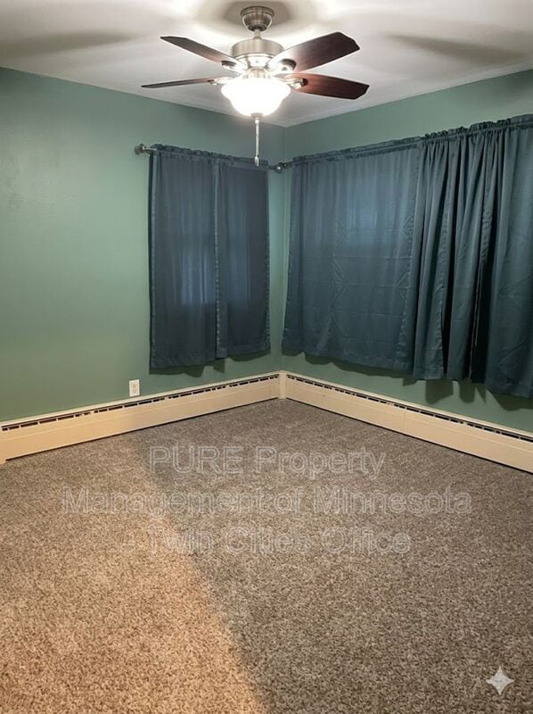 Photo - 30630 Broadway St N