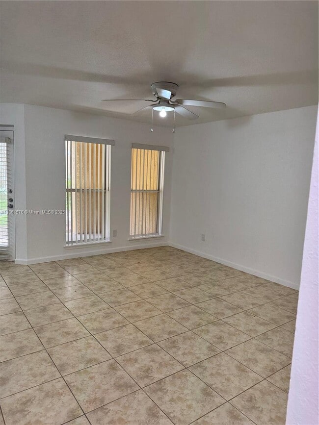 Photo - 977 Riverside Dr Unit 214
