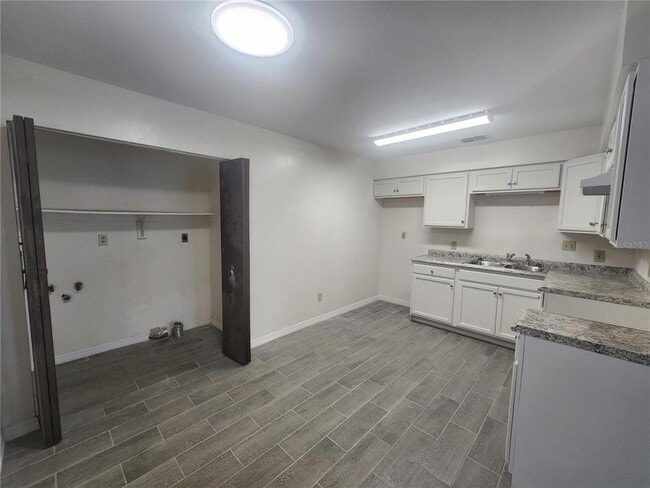 5817 NW 23rd Terrace Unit 2