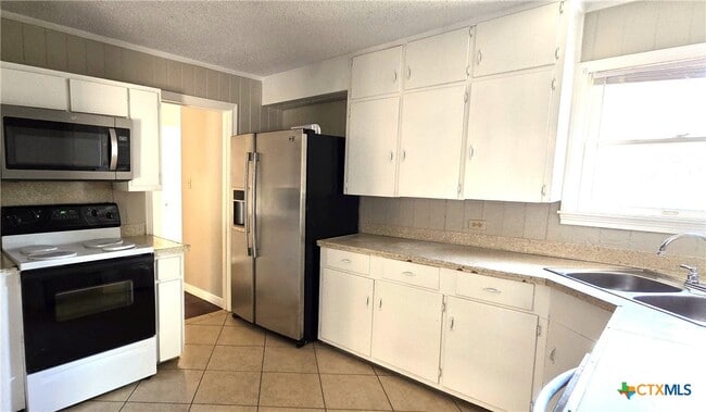 Photo - 119 Thurman Rd