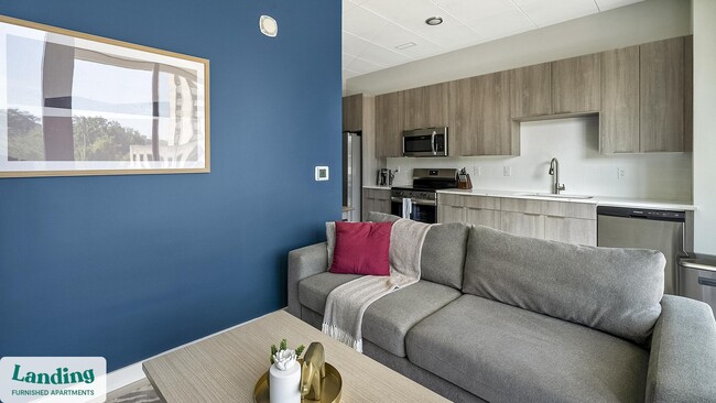 Photo - 600 19th St N Unidad 207.1409896