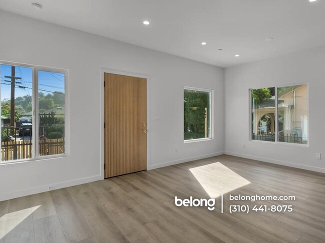 Photo - 414 S Ave 56 Unidad 1