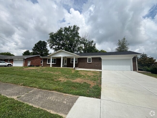 Building Photo - 395 W Crocus Dr Rental