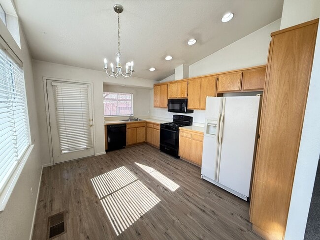 Photo - 3 bedroom, 2 bath home