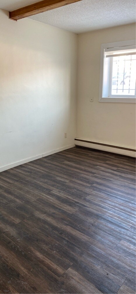 Photo - 3837 Retallack St Unité 1