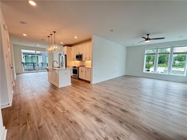 Photo - 371 Grant Cir SE Unit 1844