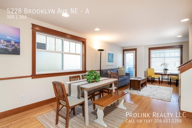 Photo - 5228 Brooklyn Ave NE