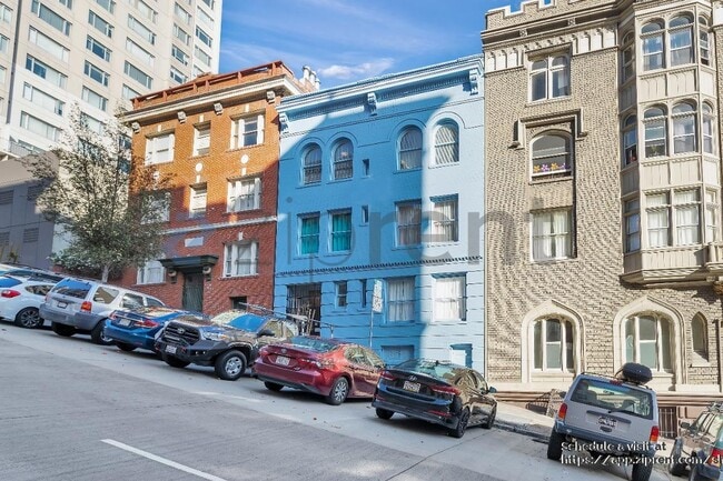 Photo - 718 Mason St