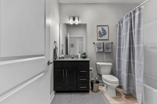 The Lynndale - 2 Bed, 2 Bath