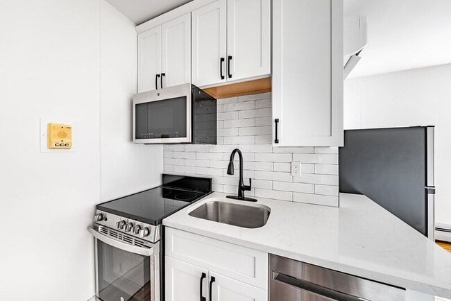 Photo - 245 Clinton St Unit 2-F