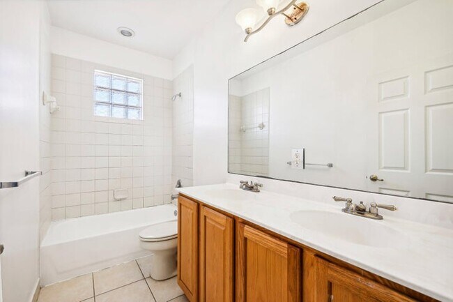 Photo - 7174 Ivy Crossing Ln