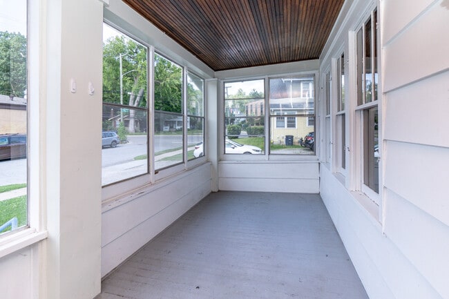 Photo - 1014 Woodlawn Ave