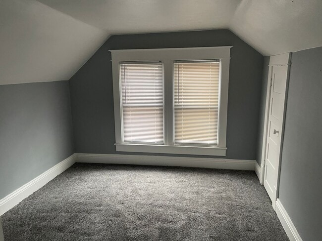 Photo - 2257 S 10th St