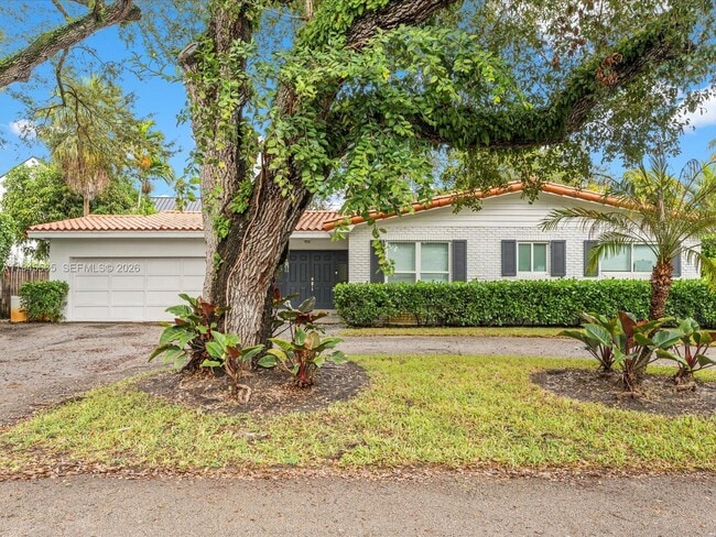 Building Photo - 5265 SW 78th St