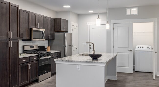 Photo - 345 W Diehl Rd