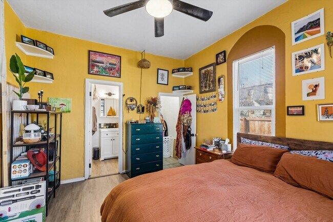 Photo - 1843 Grove St Unit Beautifully Updated #1