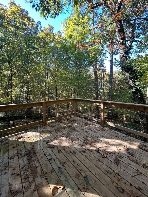 Building Photo - 6 Lambeth Cir