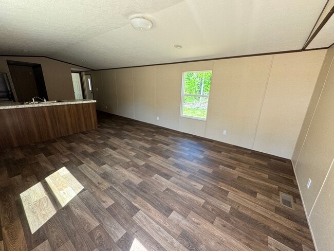 Photo - New 3/2 Single Wide in Cleveland County, NC