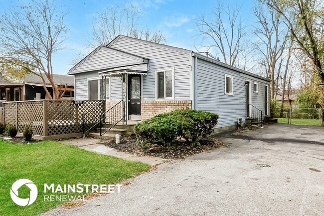 Photo - 2818 Draper St