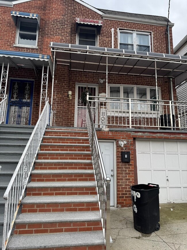 Front of the Property - 1470 Needham Ave Unit 1470