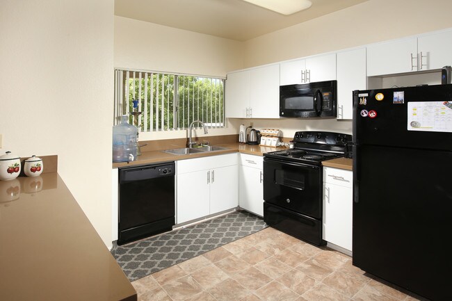 Highland Downs Apartments