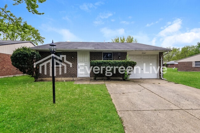 Building Photo - 8208 Mt Charles Dr