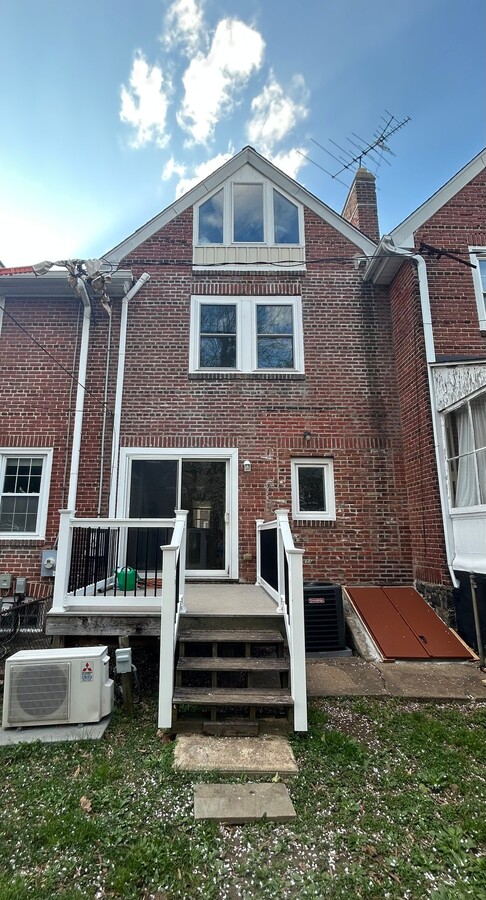 Photo - 438 Geddes St