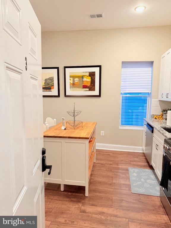 Photo - 3429 Chestnut Ave