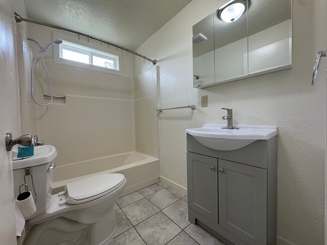 Photo - 204 W Del Norte St Unit C