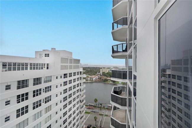 Photo - 4775 Collins Ave Unit 1804