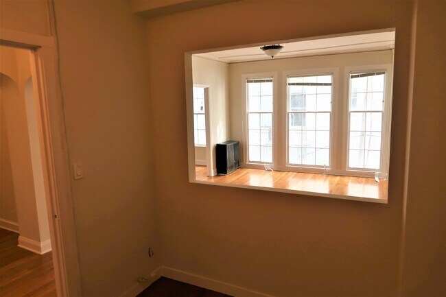 Photo - 1090 Eddy St Unidad 108