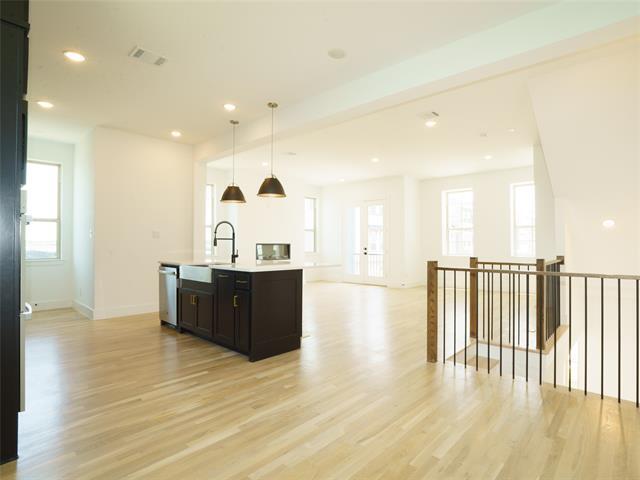 Photo - 9311 Easy St