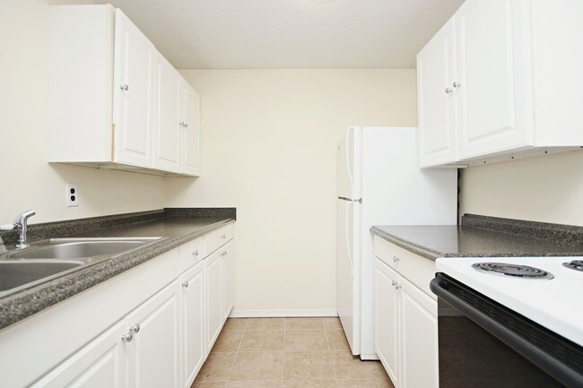 Photo - Student-Friendly Fry's Spring Basement Apartment