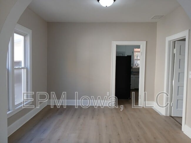 Photo - 17 5th St NW