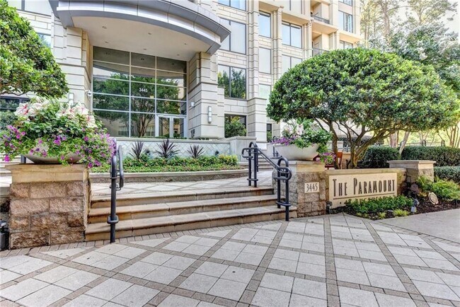 Photo - 3445 Stratford Rd NE Unidad 2106