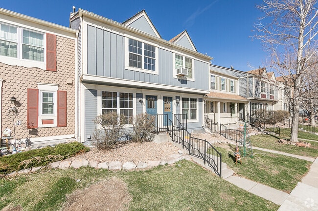 Building Photo - 1699 S Trenton St Rental