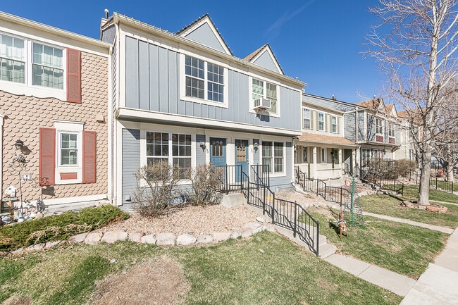 Building Photo - 1699 S Trenton St Rental