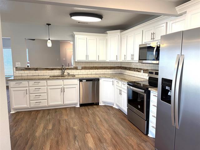 Photo - 1826 N Woods St