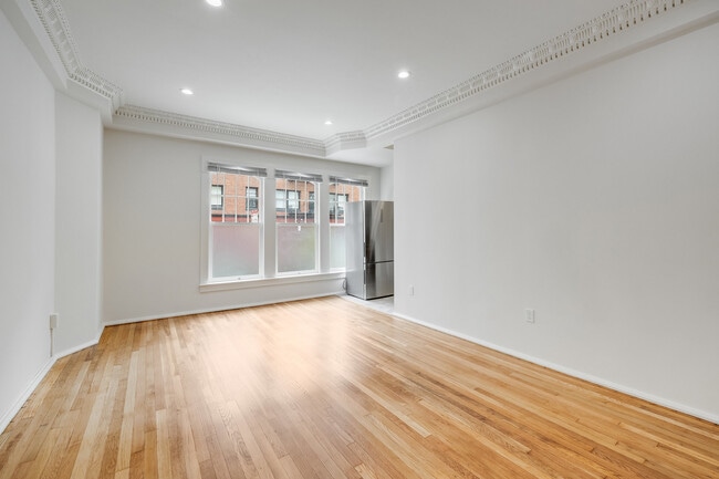 Photo - 540 O'Farrell Street