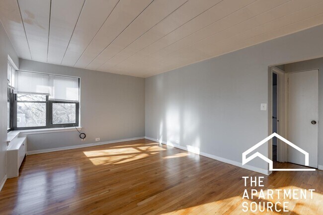 Photo - 1360 W Touhy Ave Unit 102