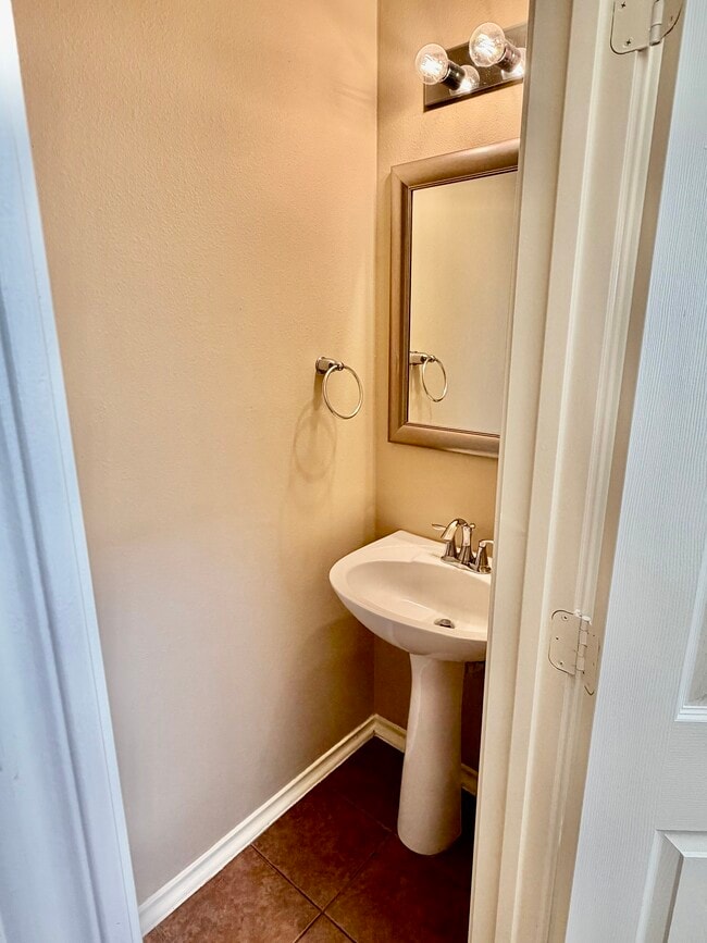 Photo - 6312 Stoney Creek Dr